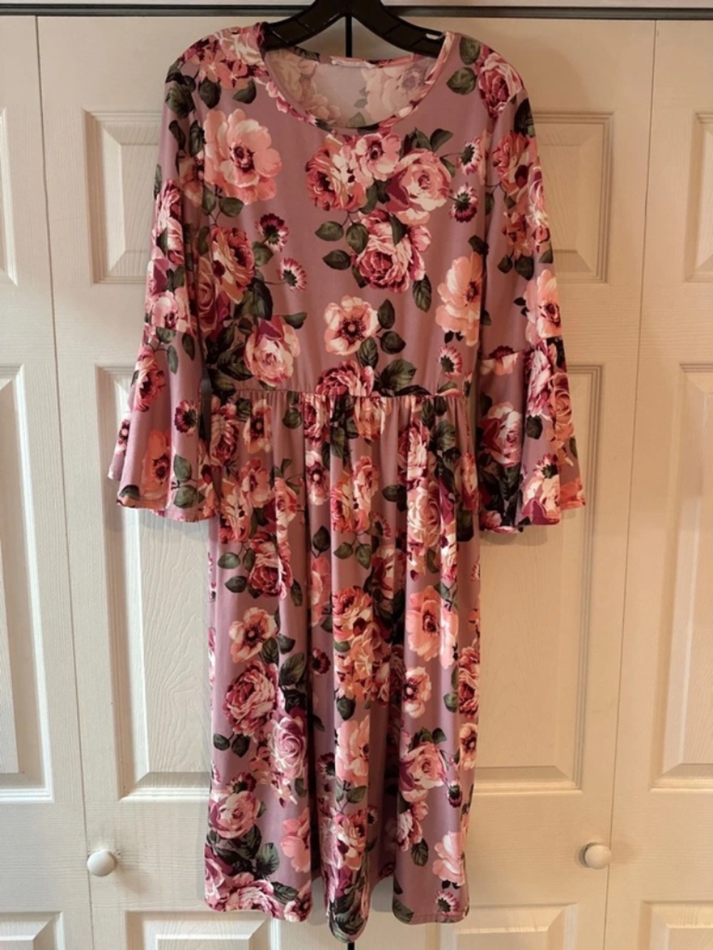 REB & J 220 Women’s XL Pink Floral Dress